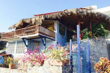 지와타네호 "The Shack" With A View 빌라 외부 사진